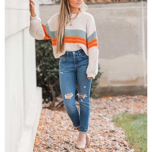 Levi's 501 Destructed High Rise Skinny Jeans - Picture 6 of 9